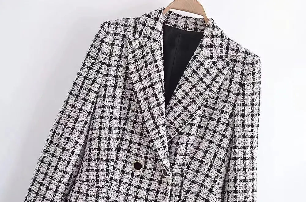 Plaid Lapel Blazer with Flap Pockets