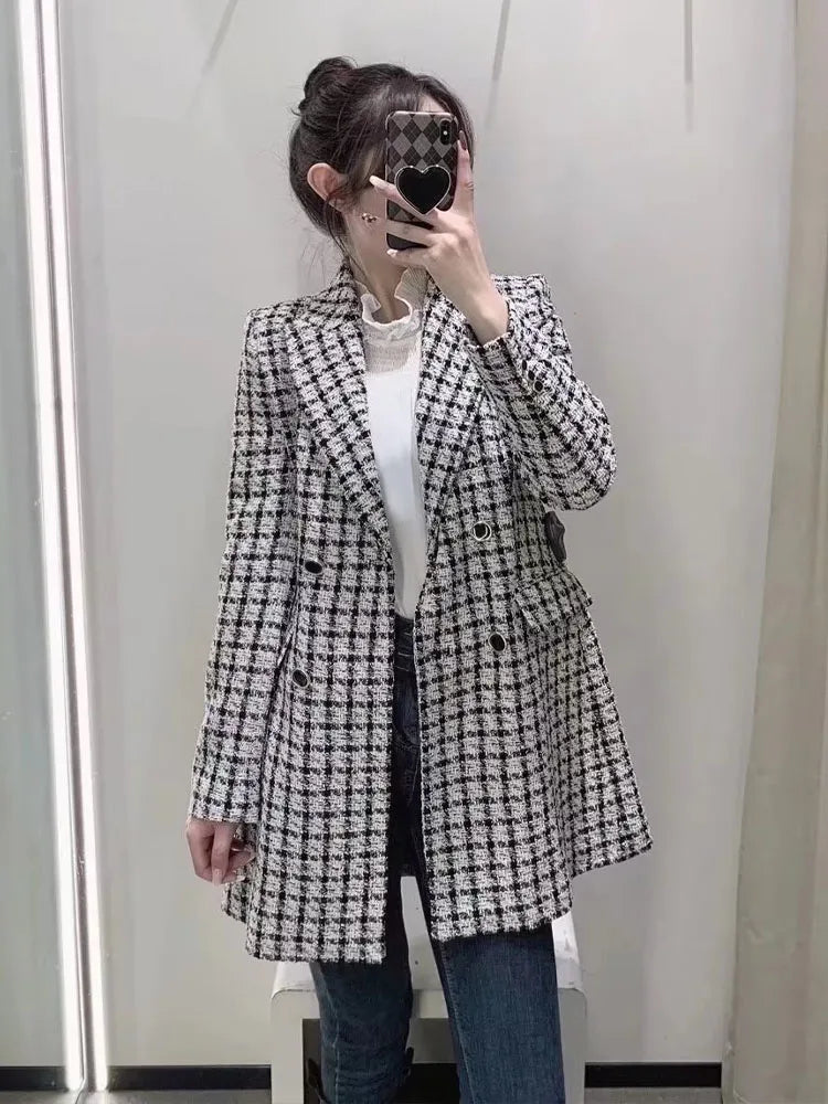 Plaid Lapel Blazer with Flap Pockets